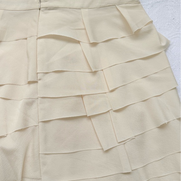 Forever 21 Cream Ruffle Mini Skirt Size L Y2K - Picture 11 of 15